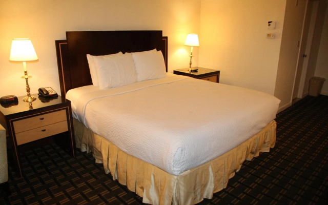 Bedford Plaza Hotel - Boston
