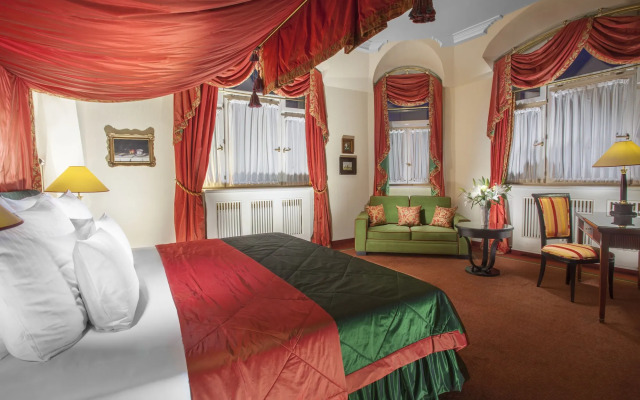 Art Nouveau Palace Hotel