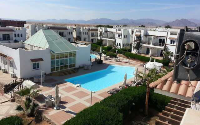 Logaina Sharm Resort