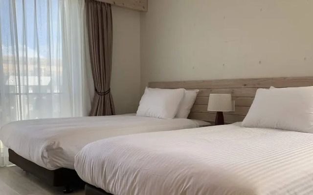 Yomitan Condhotel ND