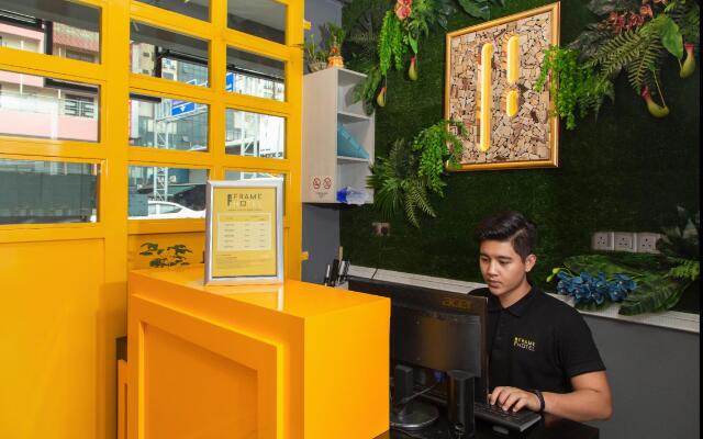Frame Hotel