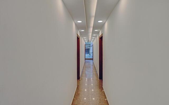 Collection O 81799 Hotel Spot Light