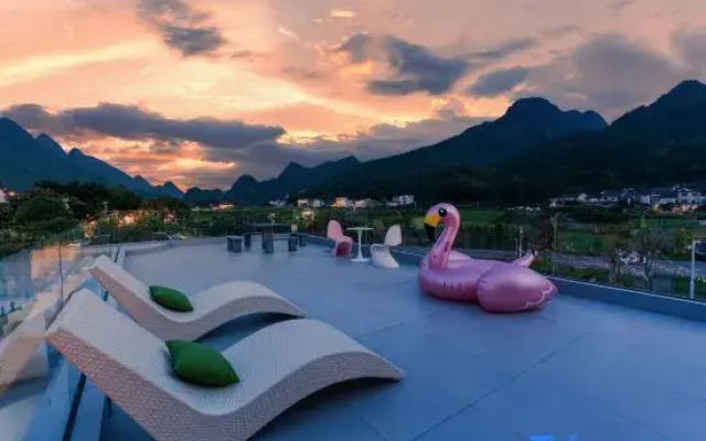 Shanyu Shenshan Homestay, Xià Nàhuī Village, Wanfenglin Scenic Area