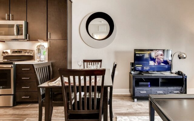 Global Luxury Suites in Sterling