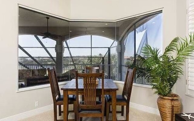 Sea Winds Beach Home by RedAwning