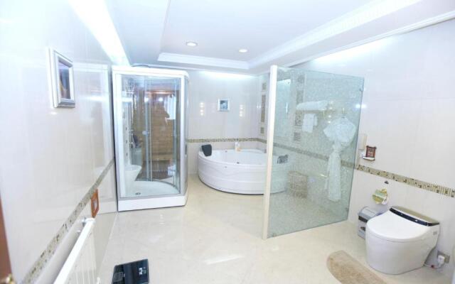 Baishan Hotel
