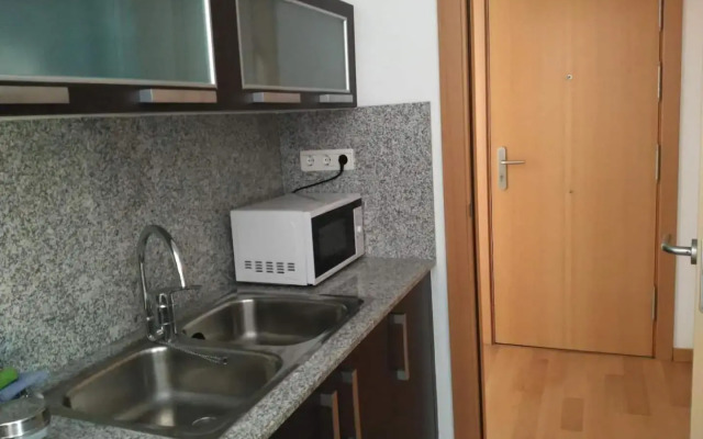 Stylish Flat, 2 Bathrooms And Swimmigpool!!