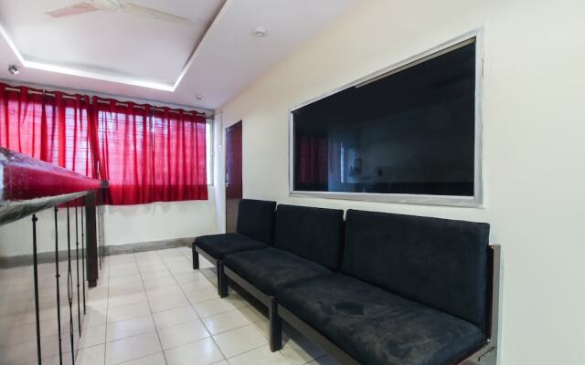 OYO 70733 Hotel Regal