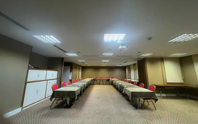 Shams AL-Basra Hotel