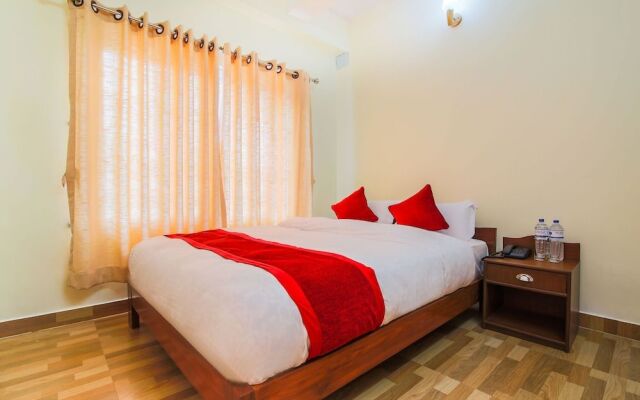 Oyo 382 Hotel Dela Mount