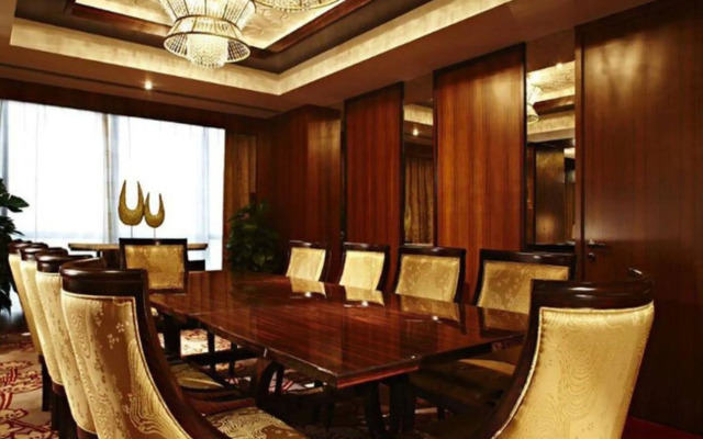 Отель Kun Tai Glory Hotel Beijing Wangjing