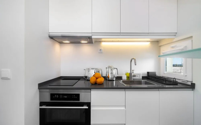 Study & Surf Carcavelos 1-Bed By Beach & Nova Sbe