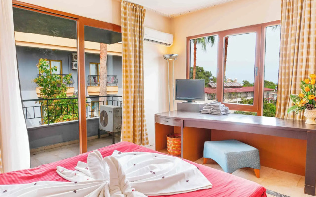 Belpoint Beach Hotel