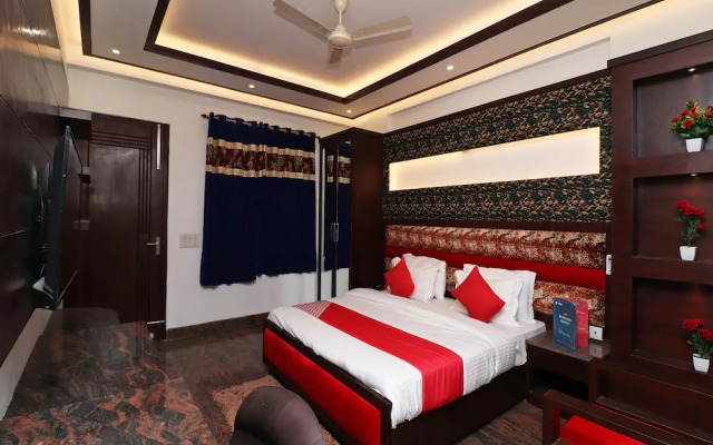 Oyo 36075 Jjk Rukmini Vilas Hotel And Banquet