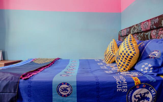 Ijen Traveller Homestay by ZUZU