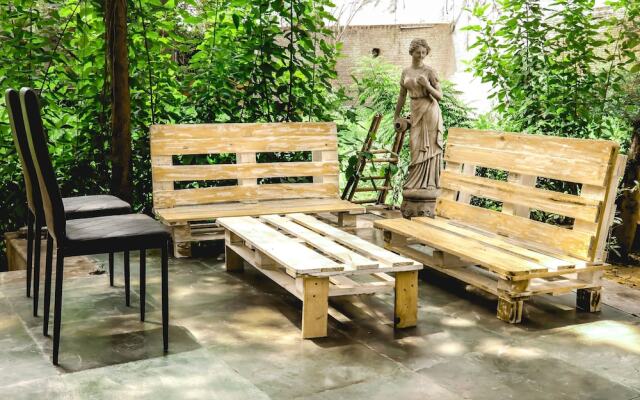 Capsule Den Farmstay
