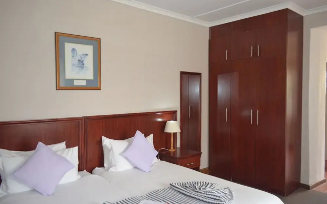 Oak Lodge Guesthouse