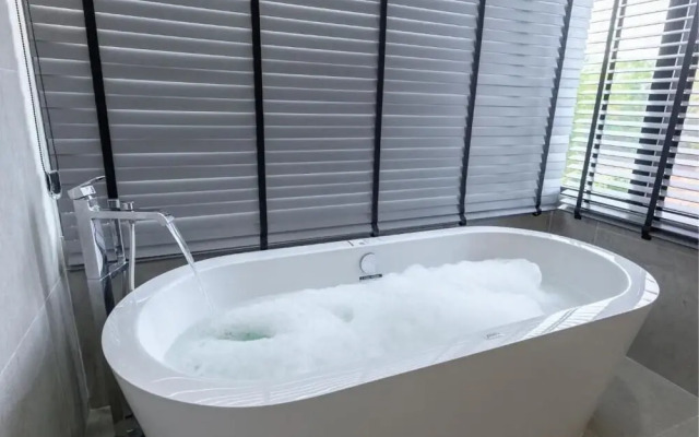 Six elements pool villa khaokho