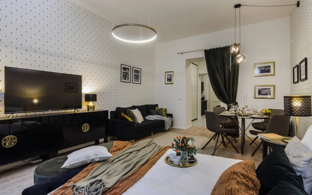 Royal APTs Prague by Michal&Friends