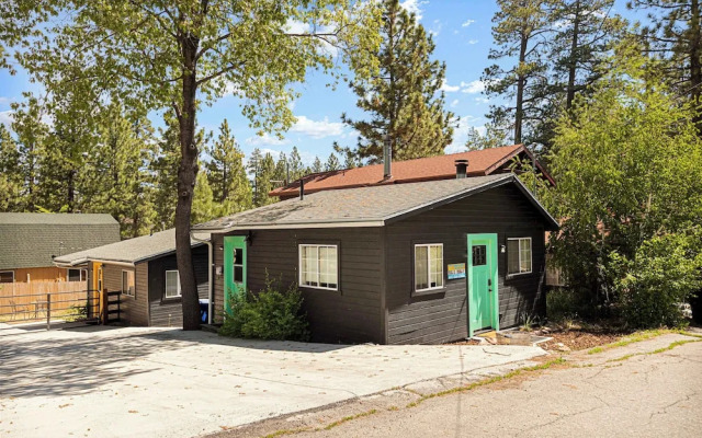 Into the Woods Bungalow