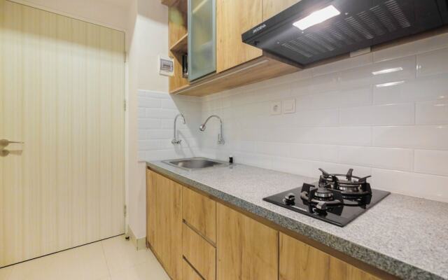 Minimalist and Homey Studio Grand Kamala Lagoon Apartment