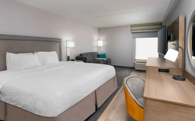 Hampton Inn Hartford/Airport