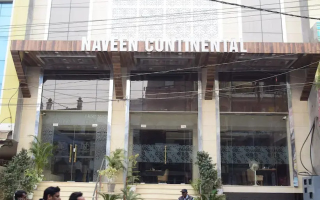 Hotel Naveen Continental @ 2Minutes Walk From Zero Road Bus Stand