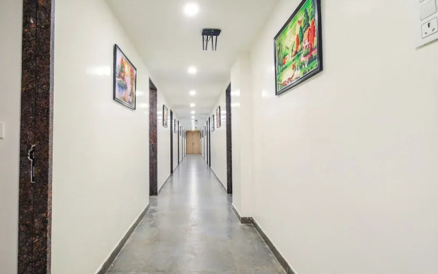 Fabhotel Prime Adhirath Grand