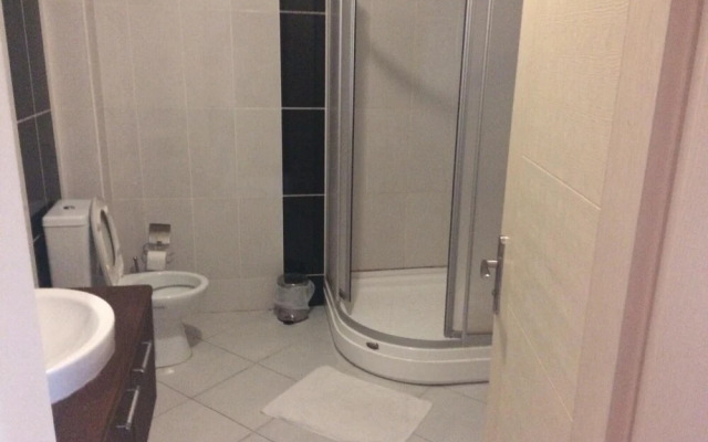 Legend Hotel Tem