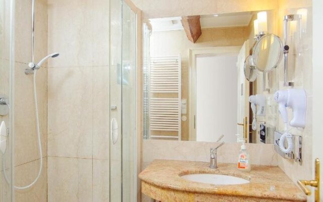 Hostel Santini Prague
