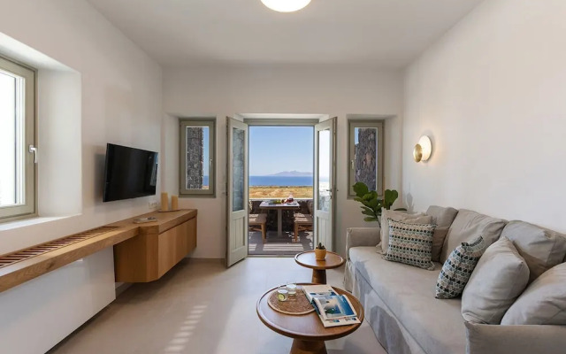 Platies Luxury Apartments Santorini
