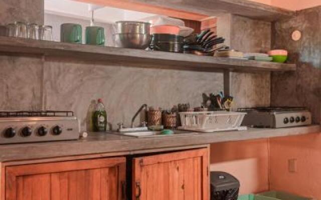 Mapache Hostel