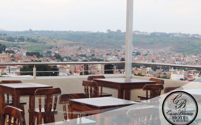 Hotel Casa Blanca & Suites
