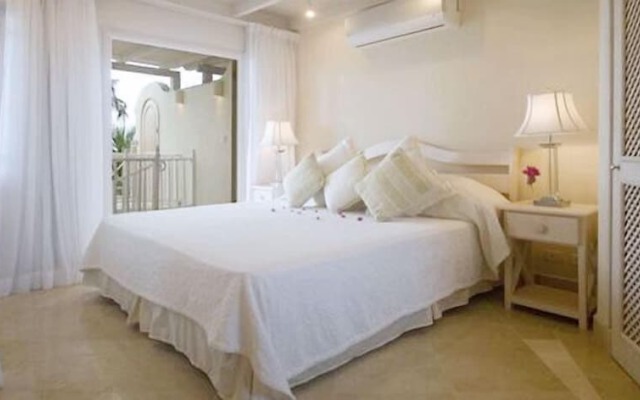 Reeds Penthouse 13