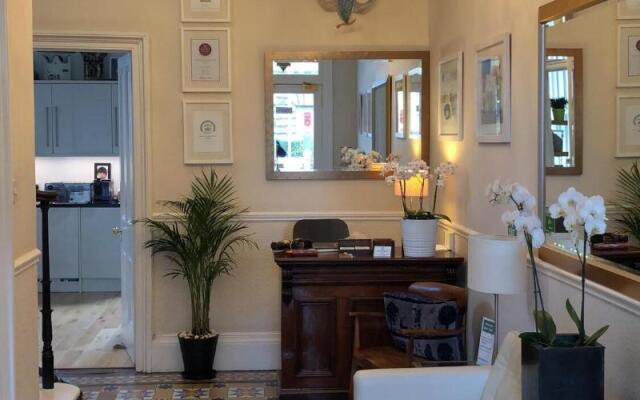 Sheridan Guest House