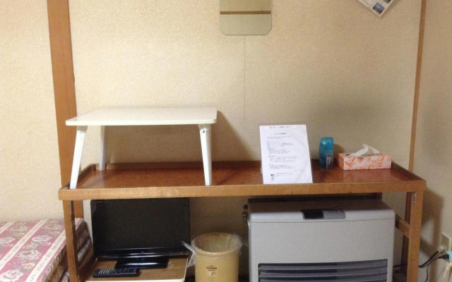 Minshuku Akiba – Guest Rooms – Furano