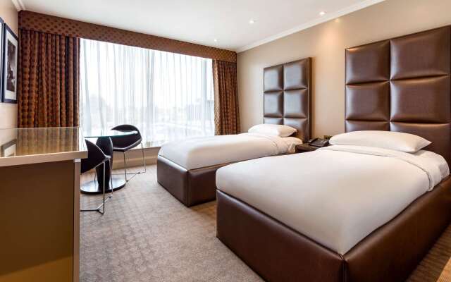 Radisson Blu Edwardian Heathrow Hotel & Conference Centre, London