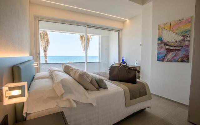 VistAmare Luxury Retreat