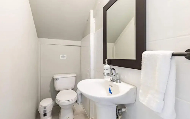 Charming Sea View Town House Chef Driver Optional