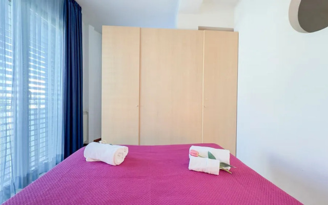 Il Giardino Delle Farfalle by Ca-sa Check