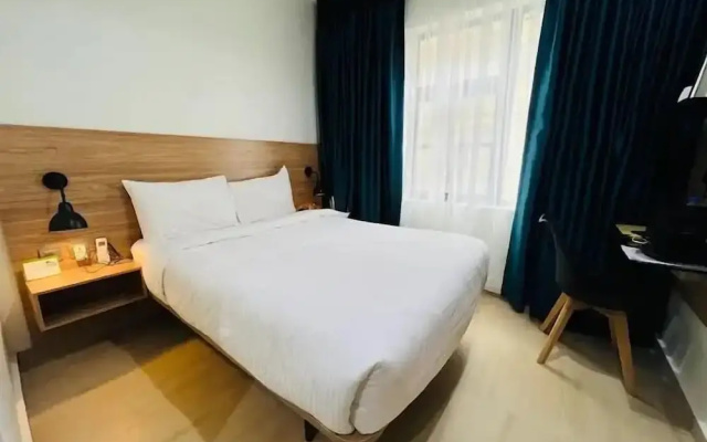 Harvey Trust Luxury Apartments