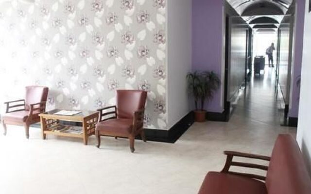 OYO 10765 Hotel Tanish