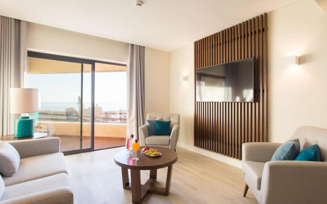 Four Points by Sheraton Sesimbra