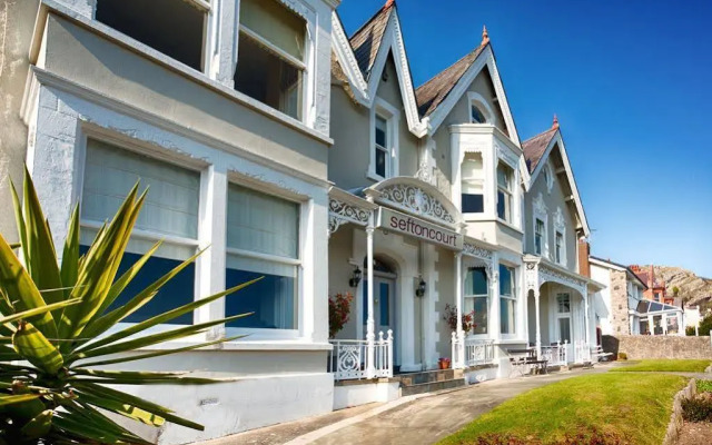 Sefton Court