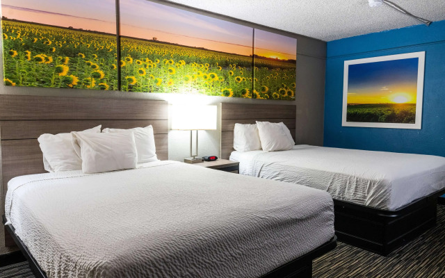 Days Inn by Wyndham Central San Antonio NW Medical Center