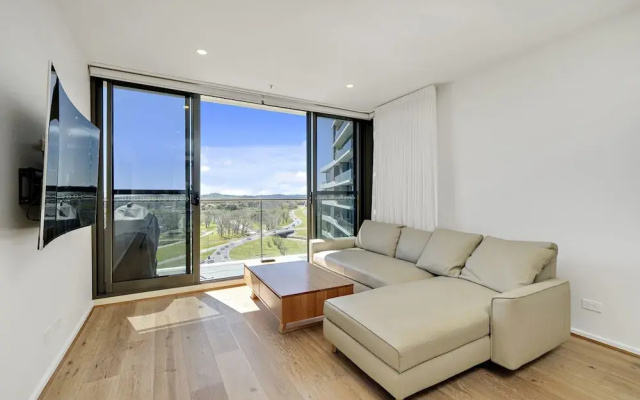 Modern 1-bed Apartment With Parking