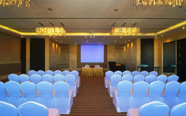 Lemon Tree Premier Malad Mumbai