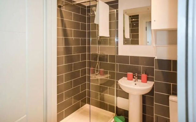 Anstey Heights Apartments