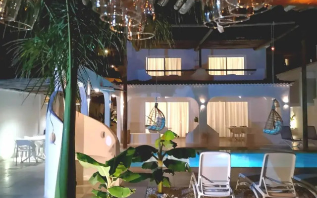 VILLA8