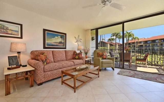 Papakea #e207 1 Bedroom Condo by RedAwning